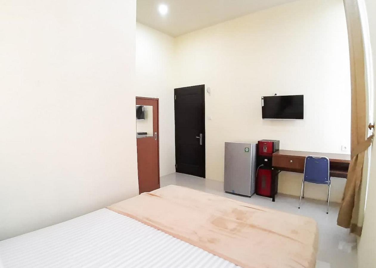 فندق Reddoorz Syariah Near Transmart Jambi 2 Palmerah المظهر الخارجي الصورة